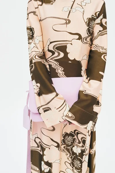 Look 15